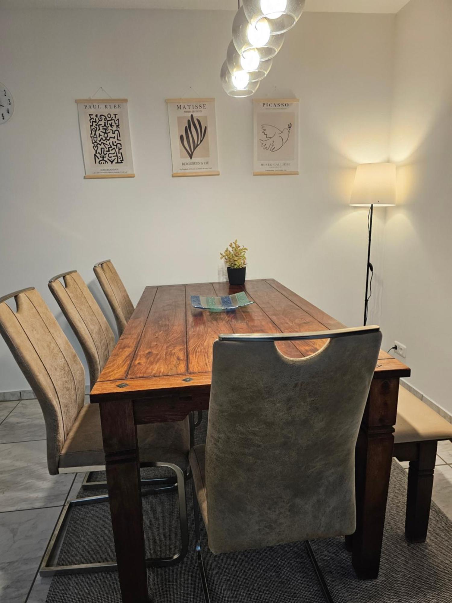 Appartement Maisonette In Koelner Villenviertel
